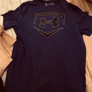 Under armour Boys t shirt